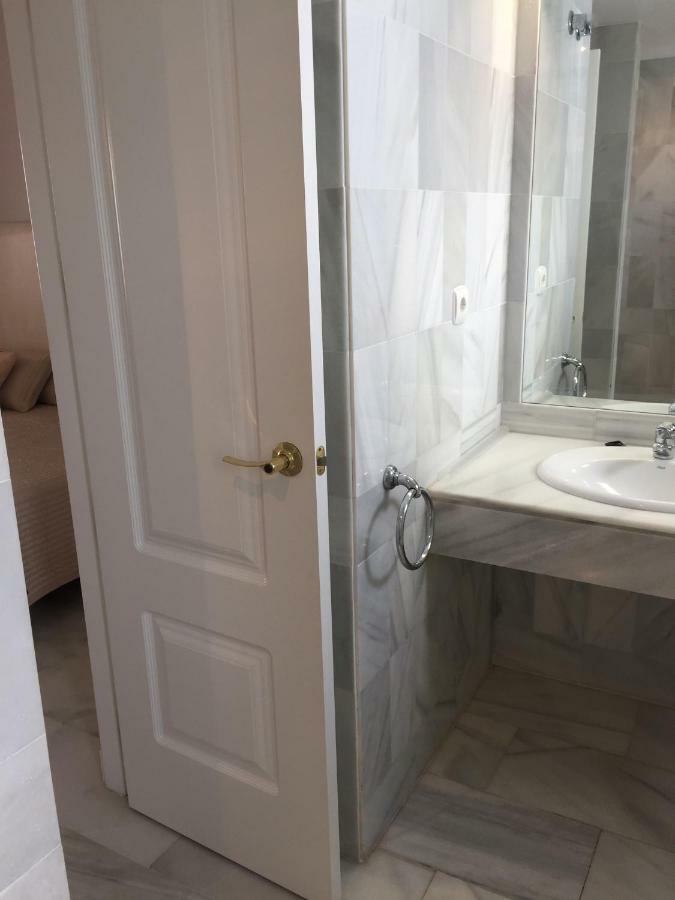 Beautiful 2 Bedroom Apartment @ Puerto Banus! มาร์เบยา ภายนอก รูปภาพ